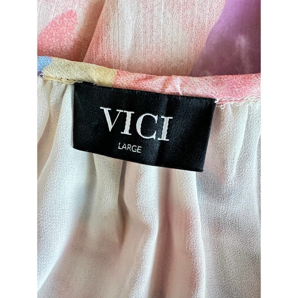 Vici Floral Ruffle Boho-Chic Blouse Size Large - Picture 8 of 10